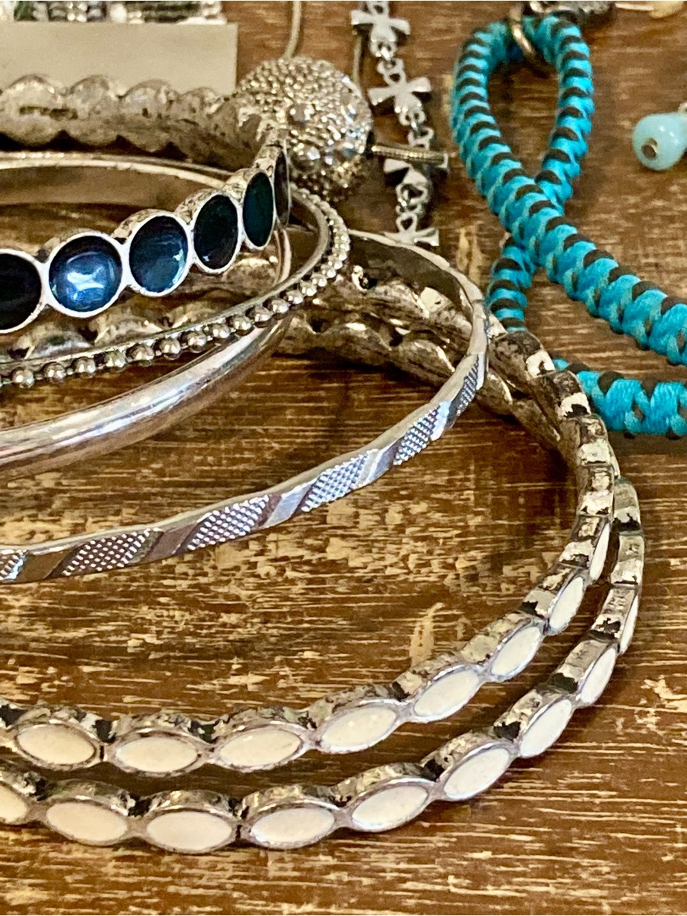 Broken Junk Jewelry Lot for Crafting - Picture 16 of 16